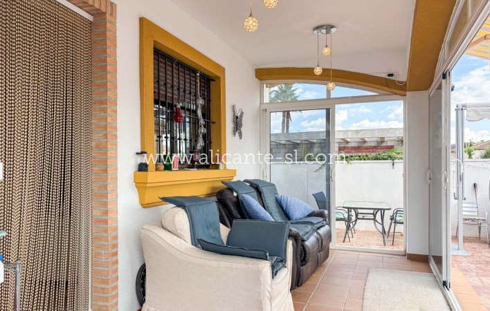 Revente - Villa  - Hondón de las Nieves