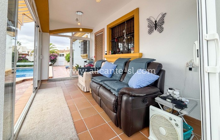 Revente - Villa  - Hondón de las Nieves