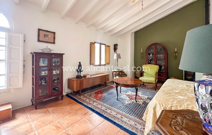 Sale - Country House - La Romana