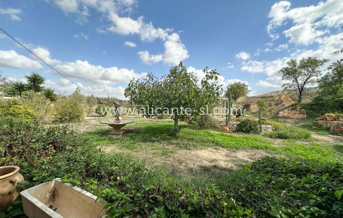 Sale - Country House - La Romana