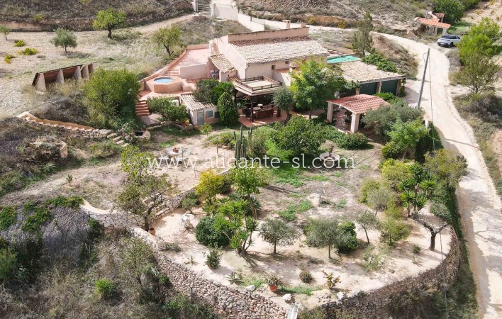 Sale - Country House - La Romana