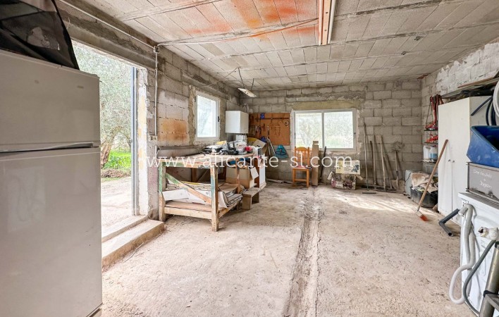 Sale - Villa  - Hondón de las Nieves