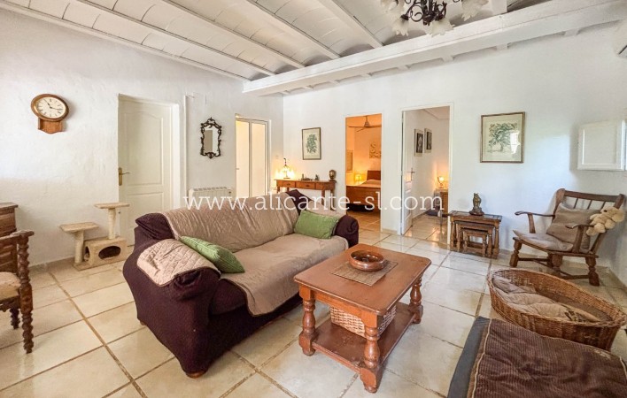 Venta - Finca - Hondón de las Nieves