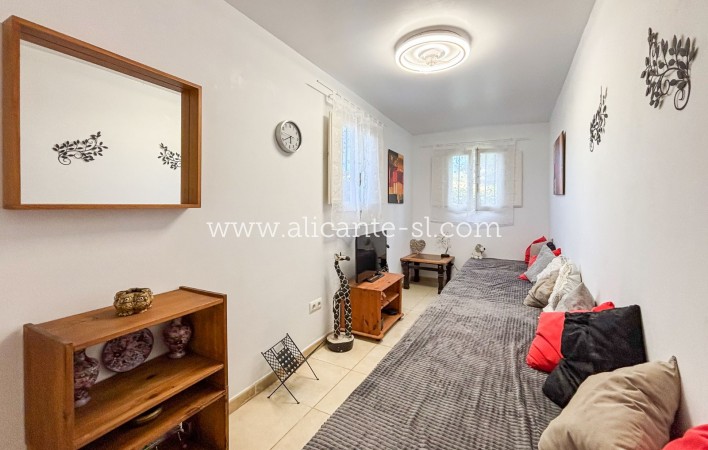 Venta - Finca - Hondón de las Nieves