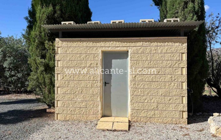 Resale - Villa / Doppelhaushälfte - Hondón de las Nieves