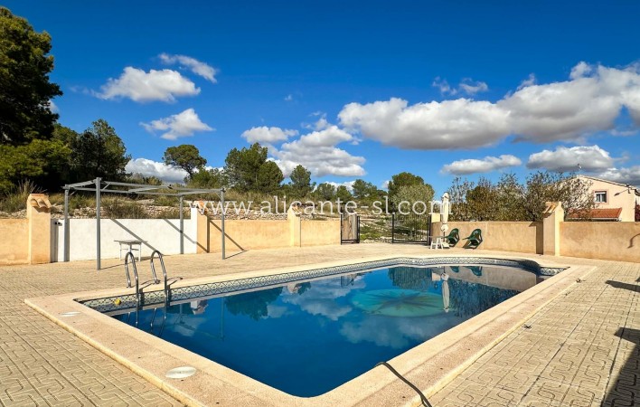 Sale - Country House - abanilla