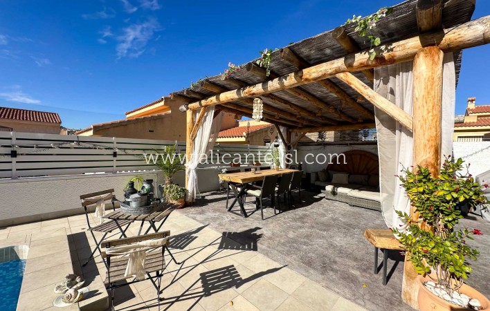 Sale - Villa  - Rojales - Ciudad Quesada