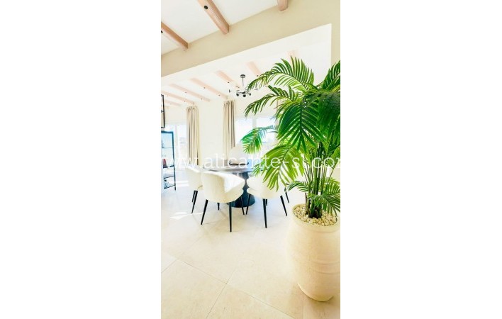 Sale - Country House - Pinoso