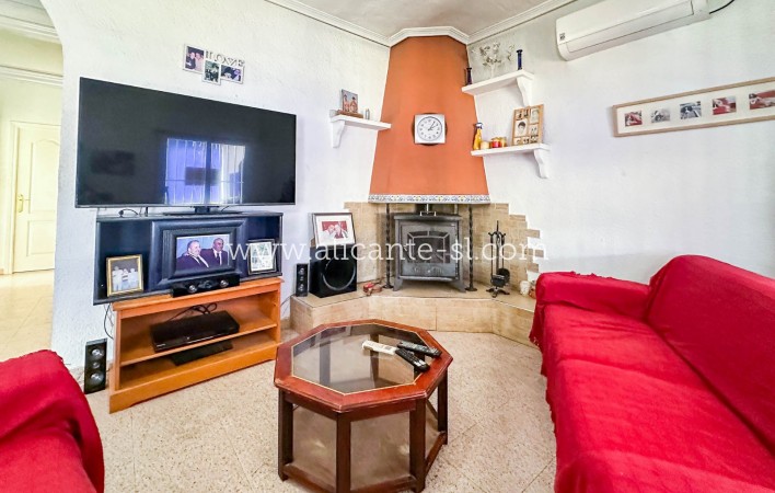 Sale - Finca - Hondón de las Nieves