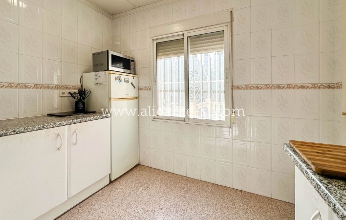 Sale - Finca - Hondón de las Nieves