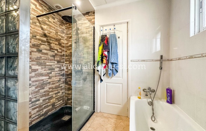 Sale - Finca - Hondón de las Nieves