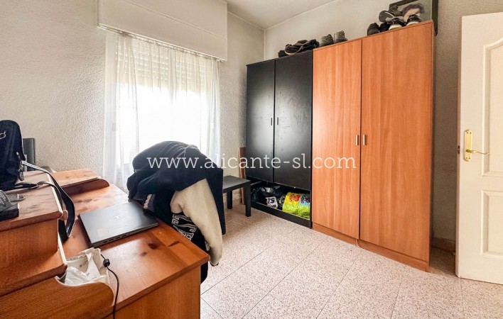 Sale - Finca - Hondón de las Nieves