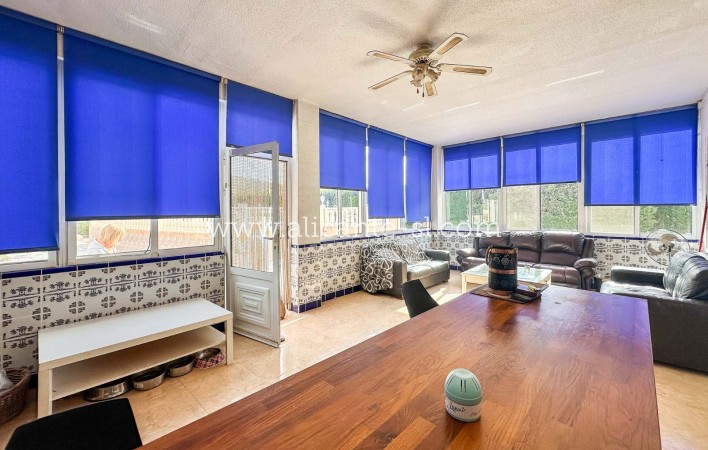 Sale - Finca - Hondón de las Nieves