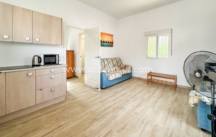 Sale - Finca - Hondón de las Nieves