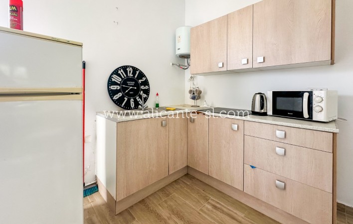 Sale - Finca - Hondón de las Nieves