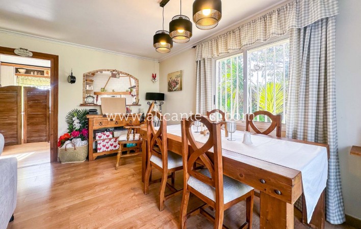 Revente - Finca - Hondón de las Nieves