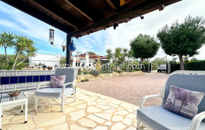 Revente - Finca - Hondón de las Nieves