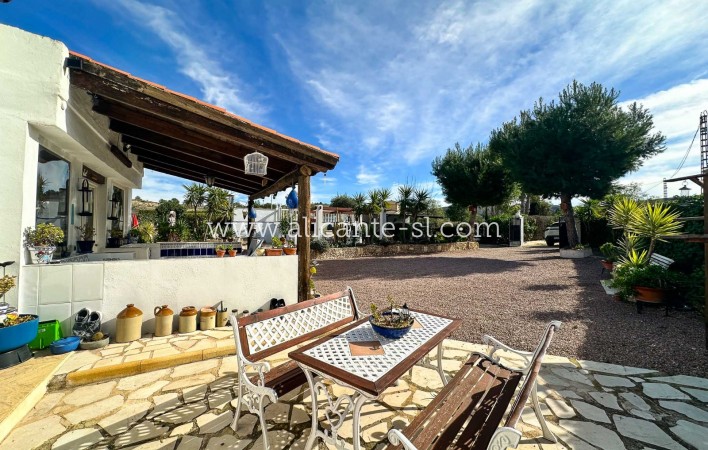 Revente - Finca - Hondón de las Nieves