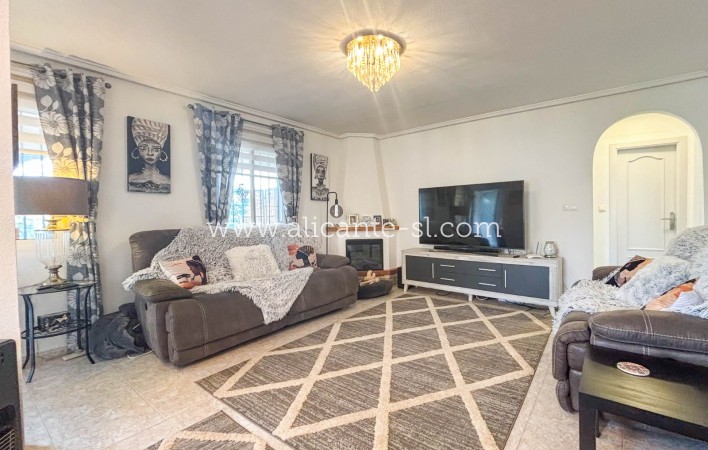 Sale - Villa  - Monforte del Cid