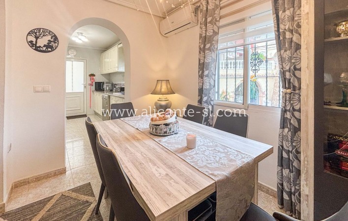 Sale - Villa  - Monforte del Cid