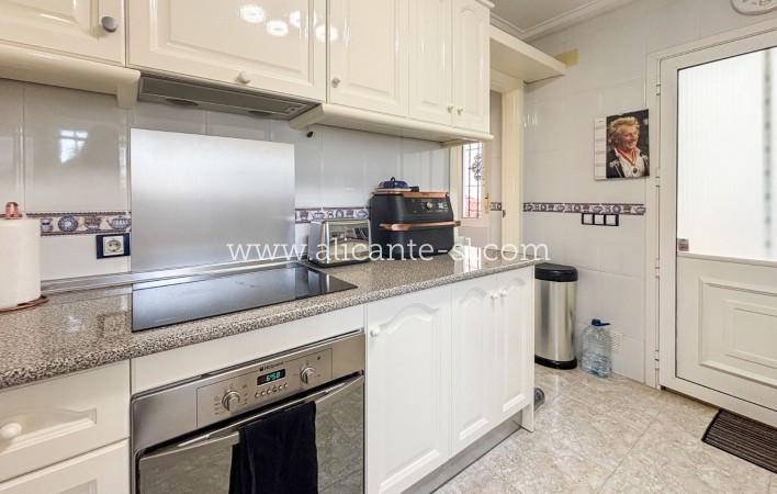 Sale - Villa  - Monforte del Cid