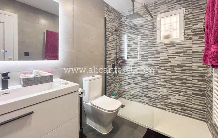 Sale - Villa  - Monforte del Cid