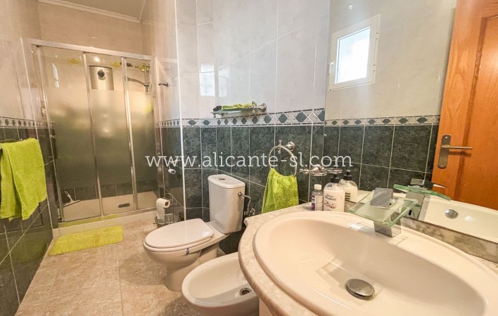 Sale - Villa  - Monforte del Cid