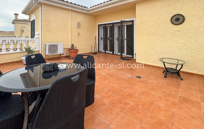 Sale - Villa  - Monforte del Cid