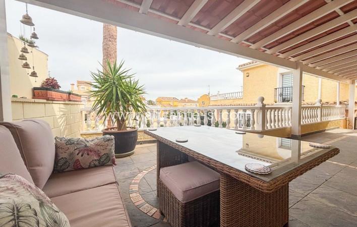 Sale - Villa  - Monforte del Cid