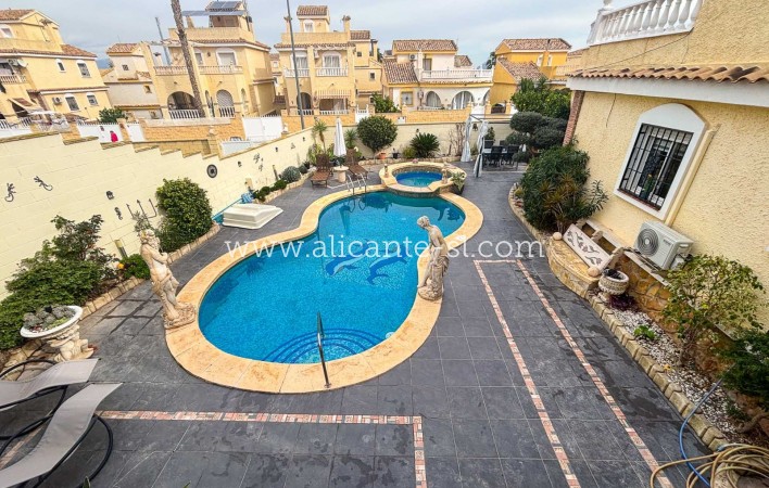 Sale - Villa  - Monforte del Cid