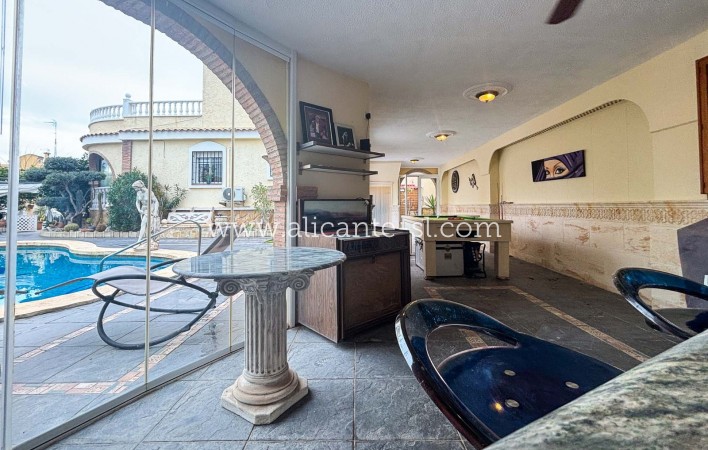 Sale - Villa  - Monforte del Cid