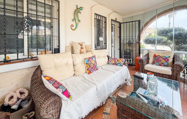 Sale - Villa  - Monforte del Cid