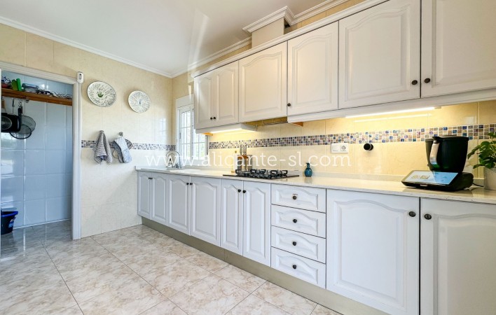 Sale - Villa  - Hondón de los Fráiles