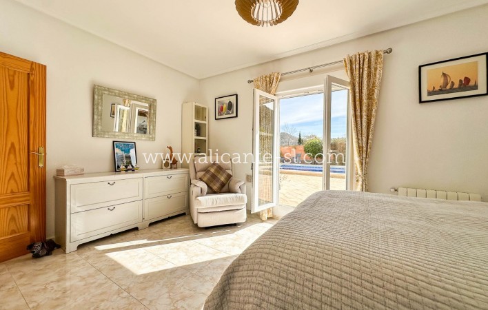 Sale - Villa  - Hondón de los Fráiles