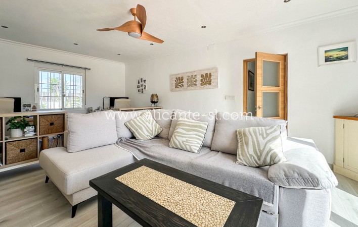 Sale - Villa  - Hondón de los Fráiles