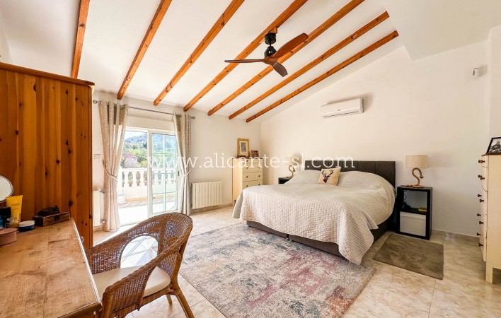 Sale - Villa  - Hondón de los Fráiles