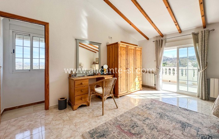 Sale - Villa  - Hondón de los Fráiles