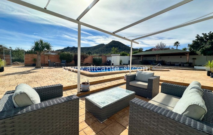 Sale - Villa  - Hondón de los Fráiles