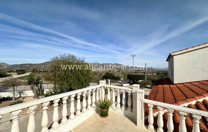 Sale - Villa  - Hondón de los Fráiles