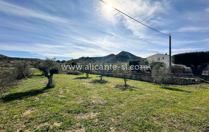 Sale - Villa  - Hondón de los Fráiles