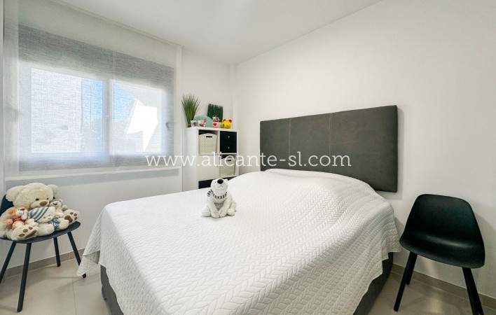 Sale - Apartment  - Pilar de la Horadada