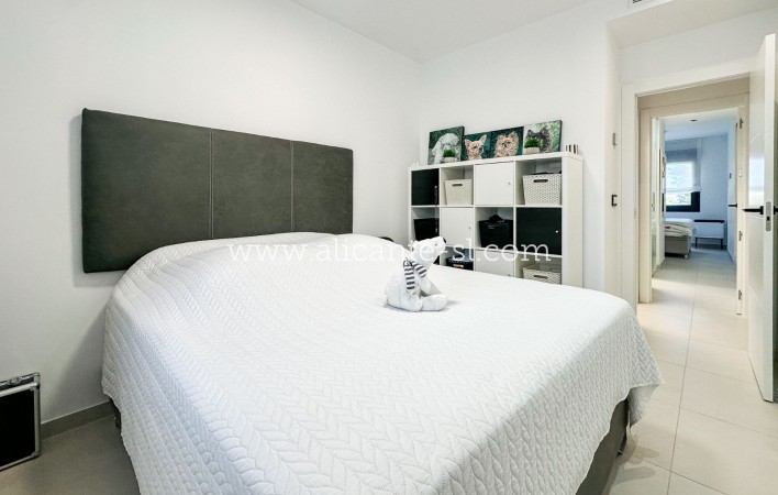 Sale - Apartment  - Pilar de la Horadada