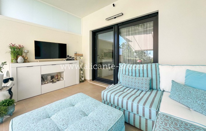 Sale - Apartment  - Pilar de la Horadada