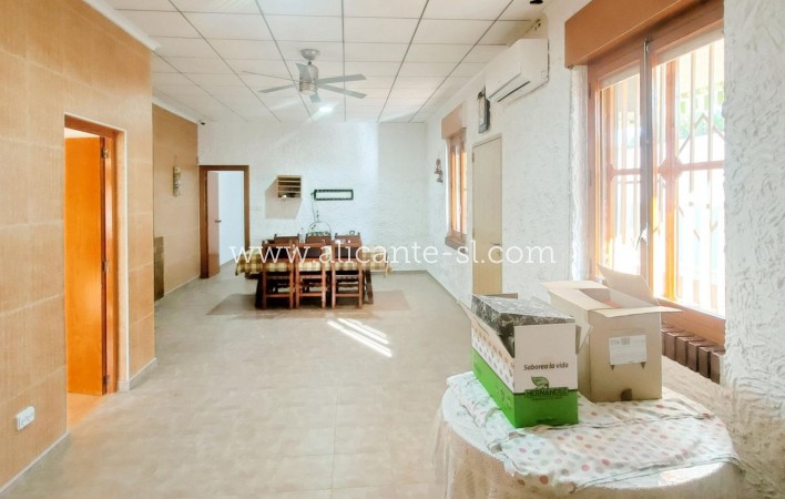 Venta - Villa  - Aspe