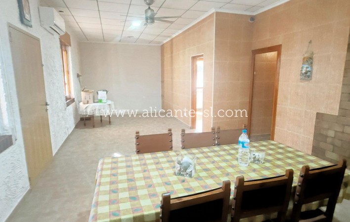 Venta - Villa  - Aspe