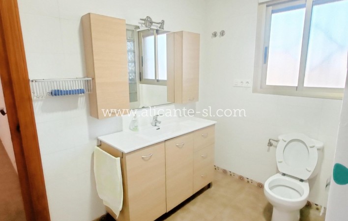 Venta - Villa  - Aspe