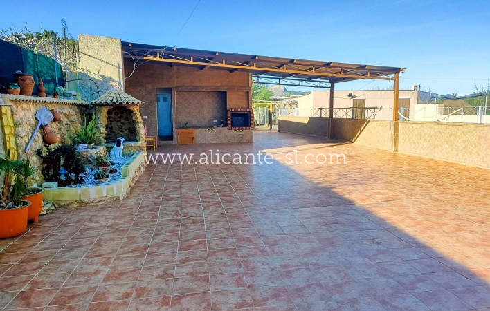 Venta - Villa  - Aspe