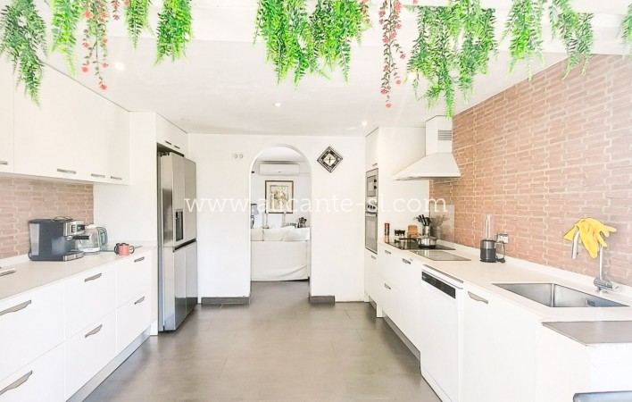 Resale - Landhaus - Aspe