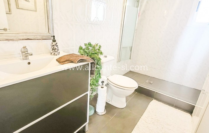 Resale - Landhaus - Aspe