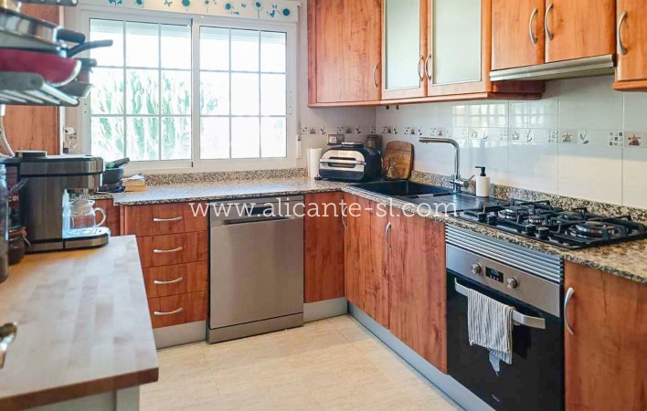 Resale - Villa / Doppelhaushälfte - Fortuna